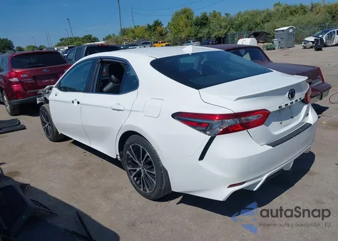 2019 Toyota Camry Se z USA, uszkodzony, nr VIN 4T1B11HK9KU799222